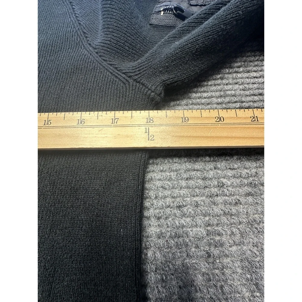 Express Sweater Mens Small Black Full Zip Crew Neck Utility‎ Bomber Pocket Knit